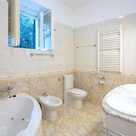 Stone Majestic W Pool - Center Вилла *