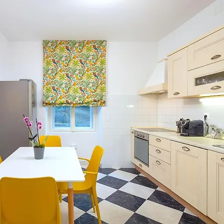 Stone Majestic W Pool - Center Вилла Сплит