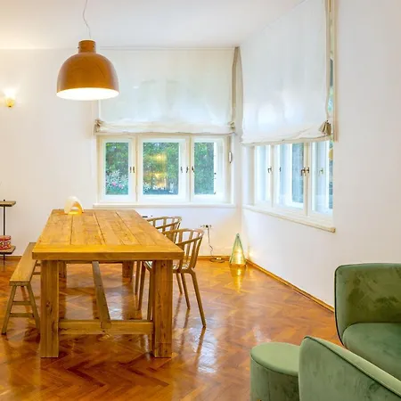 Stone Majestic W Pool - Center Willa *