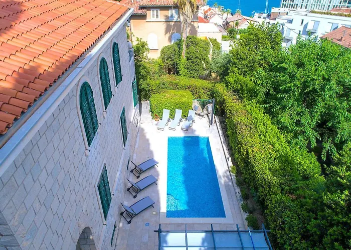 别墅 Stone Majestic W Pool - Center