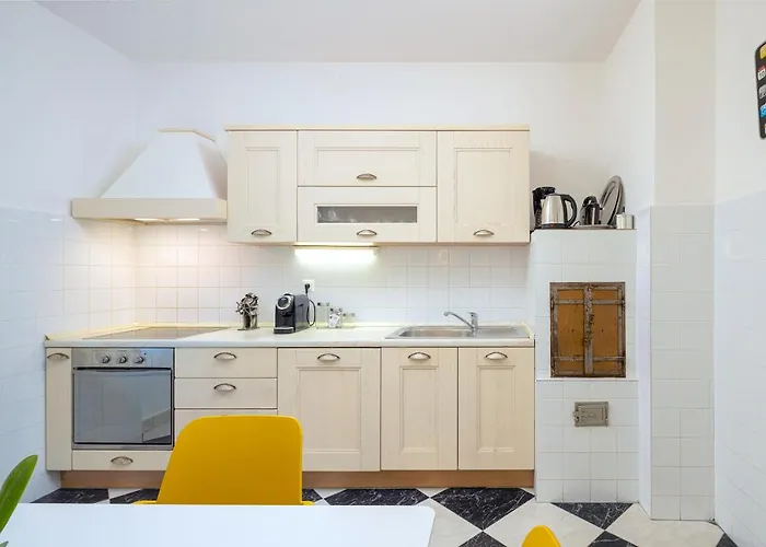 Stone Majestic W Pool - Center * 斯普利特