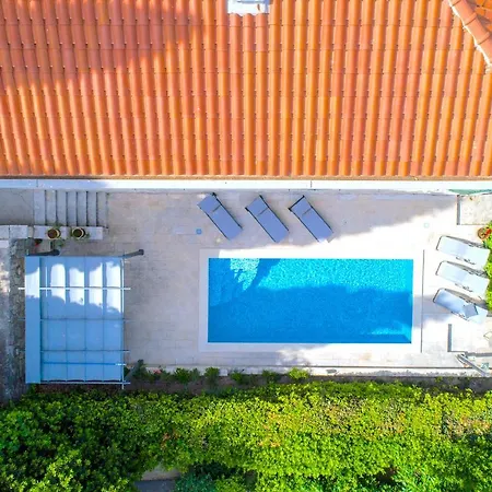 Stone Majestic W Pool - Center וילה ספליט